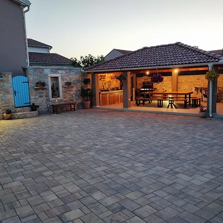 Fabijana Biograd Na Moru