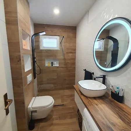 Fabijana * 比奥格勒·纳·莫鲁